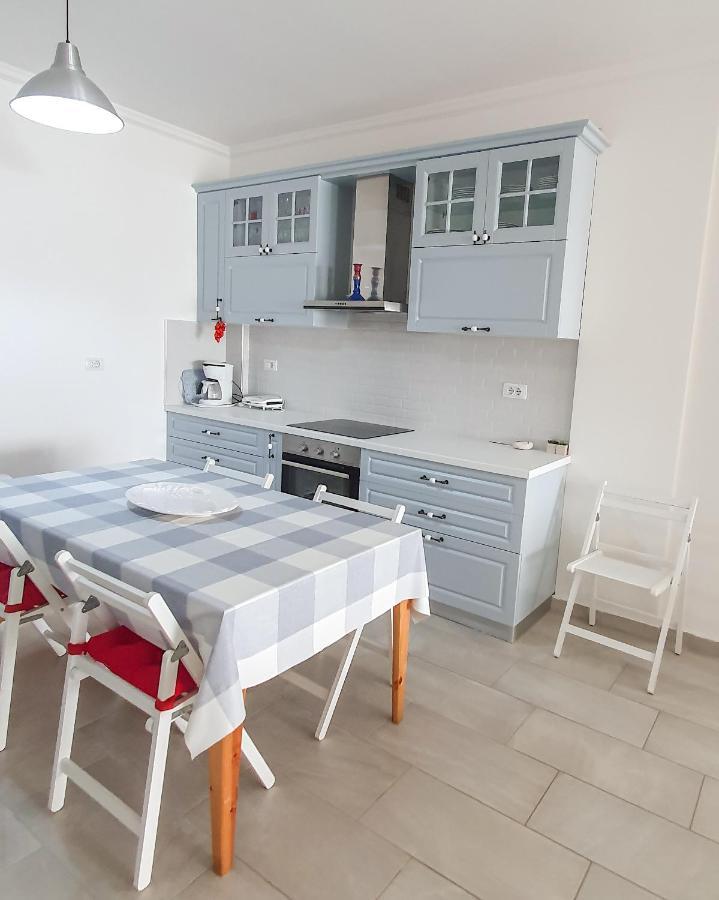 Aneta'S Beach House Vlorë Εξωτερικό φωτογραφία